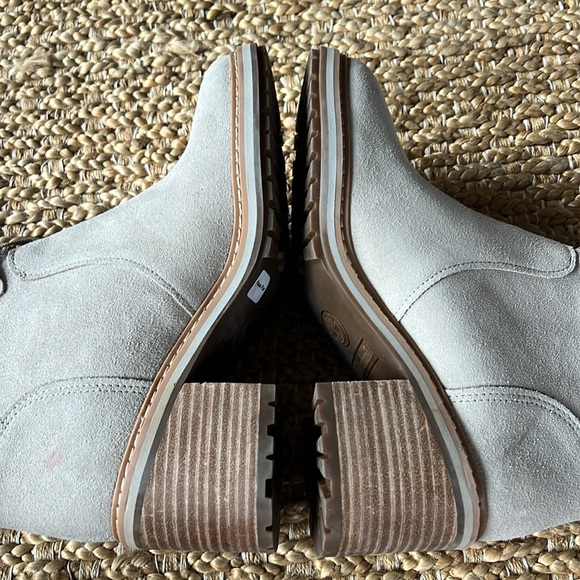 Timberland Women’s Like New Sz 7 Sienna High Waterproof Mid Boot Gray Suede - Picture 7 of 12